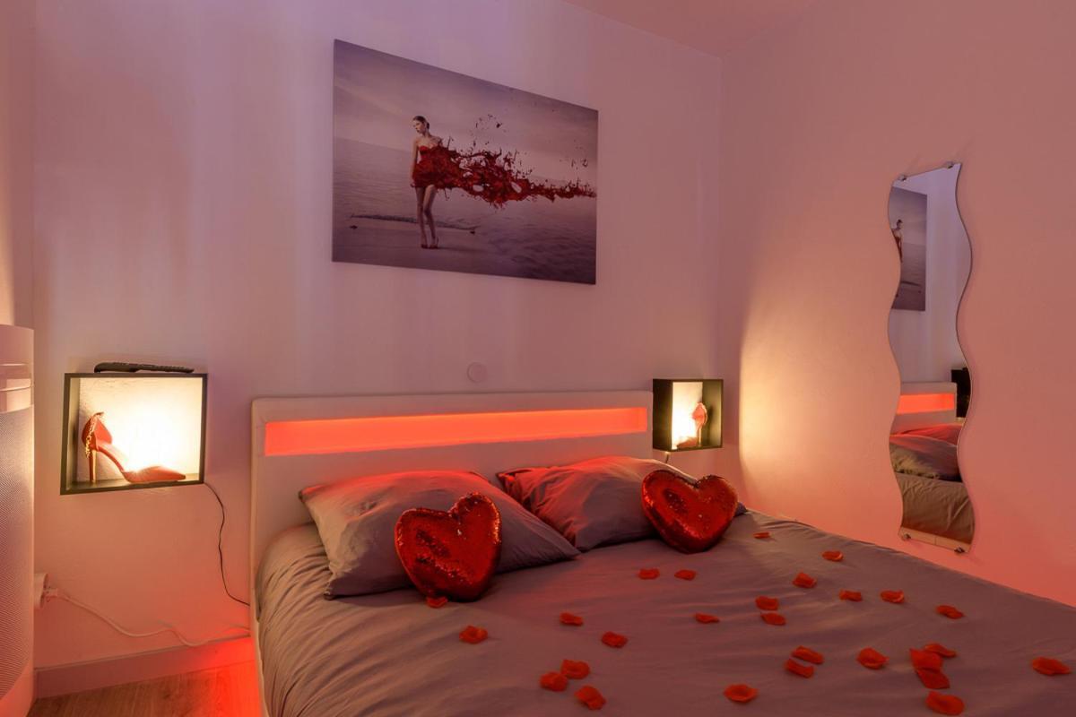Love Room - Suite romantique avec spa privatif Le Puy-en-Velay Extérieur photo