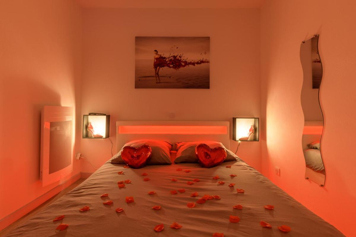 Love Room - Suite romantique avec spa privatif Le Puy-en-Velay Extérieur photo