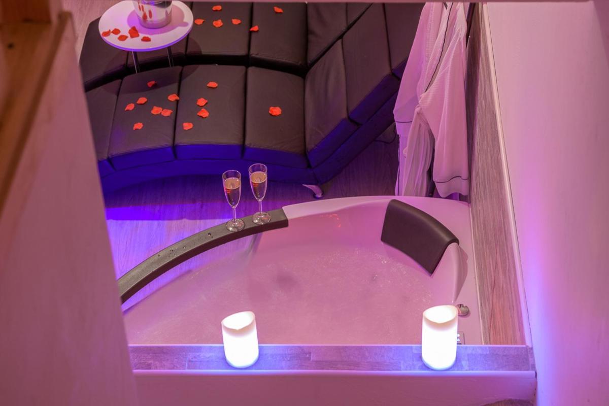 Love Room - Suite romantique avec spa privatif Le Puy-en-Velay Extérieur photo