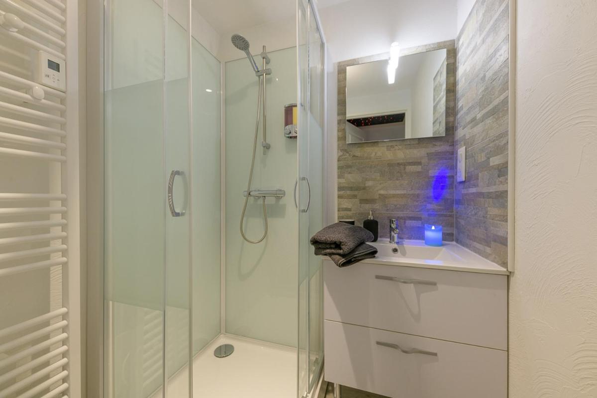 Love Room - Suite romantique avec spa privatif Le Puy-en-Velay Extérieur photo